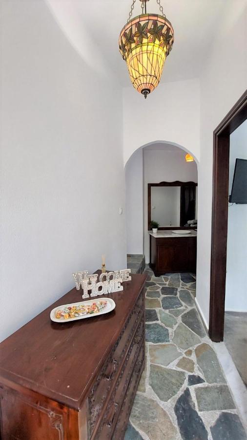 Lale'S House Villa Garazo Luaran gambar