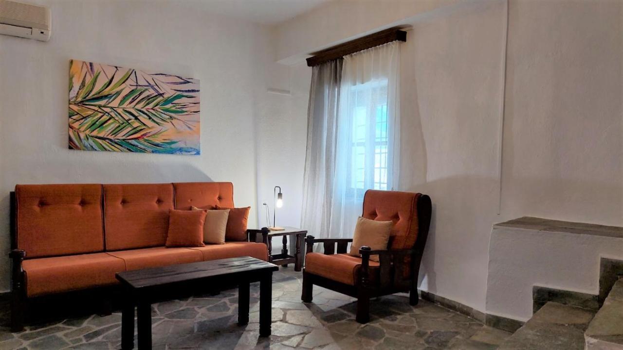 Lale'S House Villa Garazo Luaran gambar